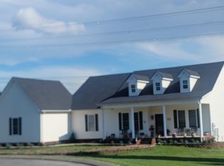 1004 Beacon Ct, Gallatin, TN 37066