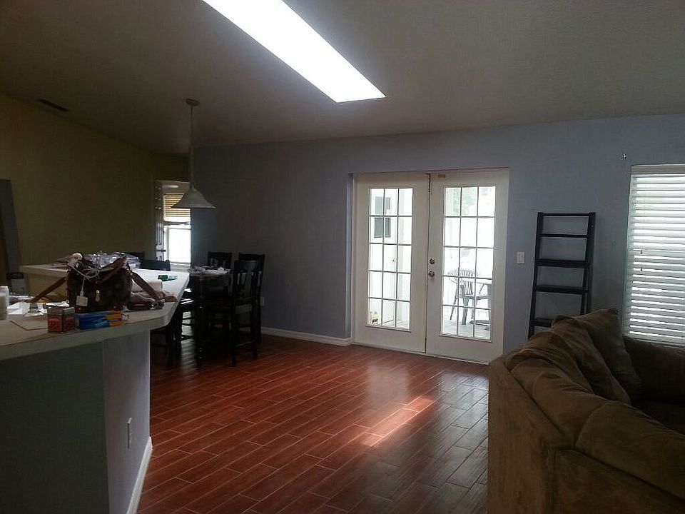 1st image of 5 Woodfalon Pl