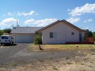 12107 Douglas Rd, Yakima, WA 98908