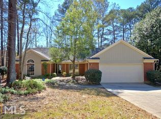405 Hampton Grn, Peachtree City, GA