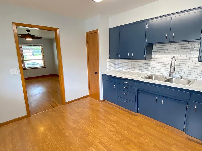 3942 Pace Blvd — Photo 4