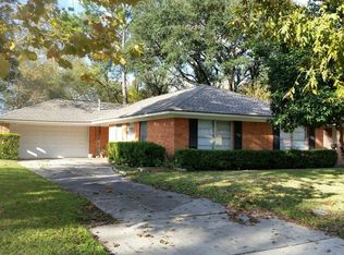 4070 McDermed Dr, Houston, TX 77025