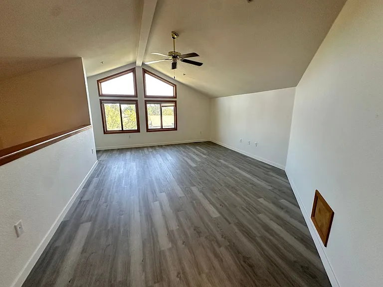 2802 Sundown Ln #302 — Photo 13
