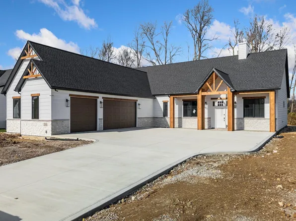 549 Contour Cv, Huntertown, IN 46748