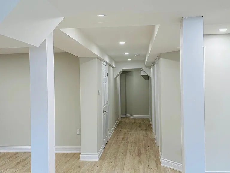65 Majesty Blvd #BASEMENT — Photo 7