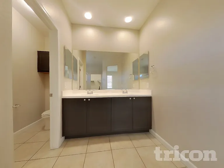2473 S 235th Dr — Photo 10