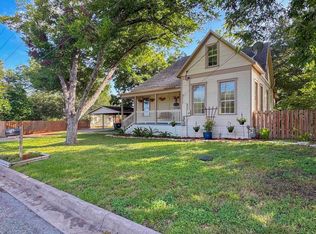 116 S Avenue D, Shiner, TX 77984