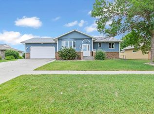 4158 Wisconsin Ave, Rapid City, SD 57701