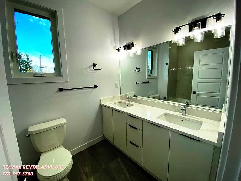 14721 106th Ave NW #UPPER A — Photo 12