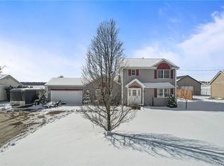 6692 Shawnee Rd, North Tonawanda, NY 14120