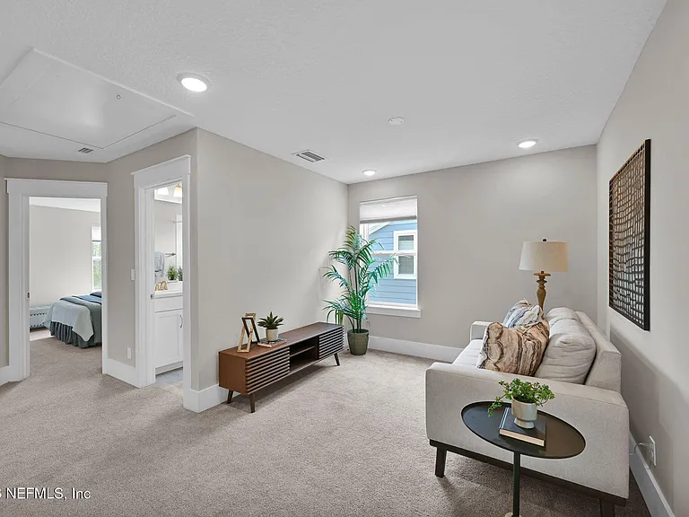 58 Spinner Dr — Photo 18