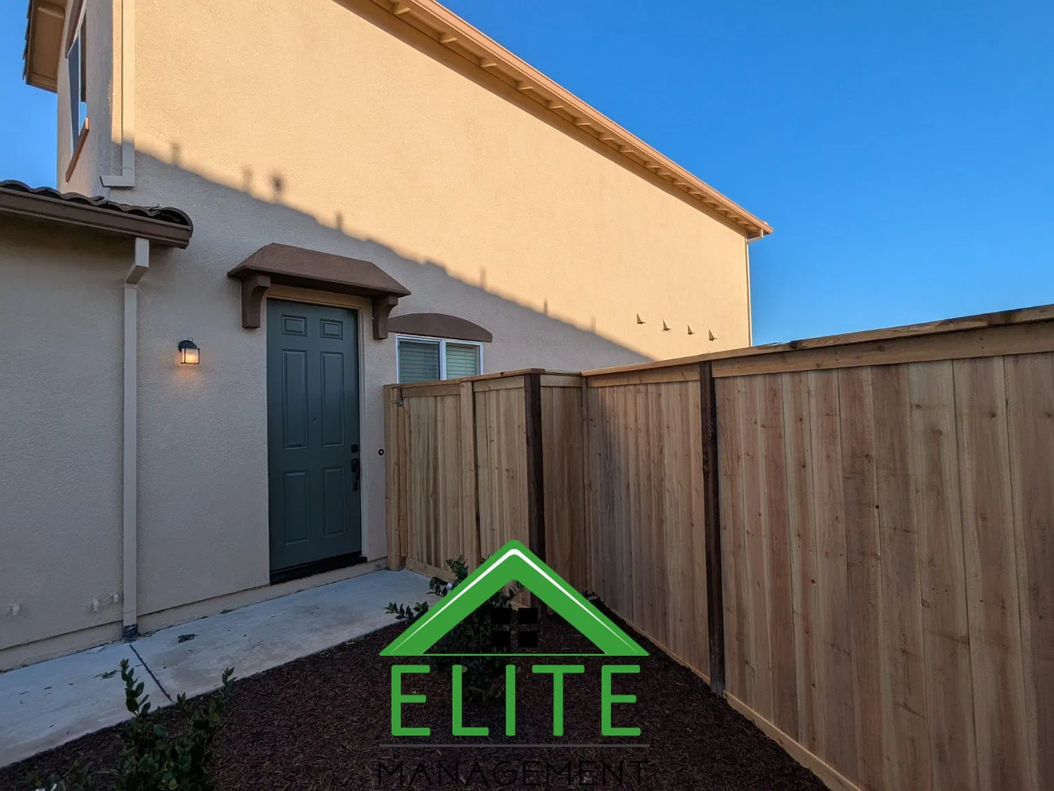 1 bed, 350 sqft, $1,395 — Photo 1