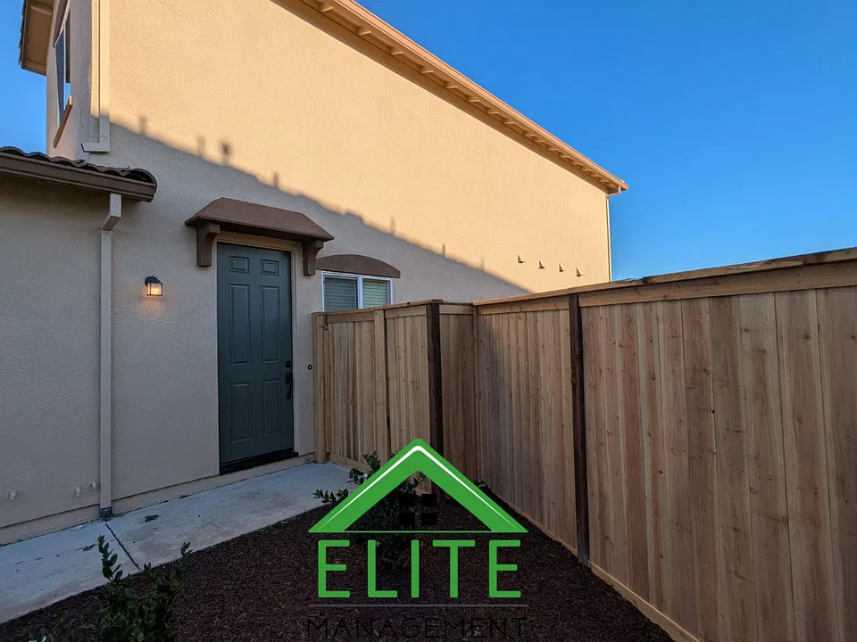 12756 Spotted Wren Cir #2