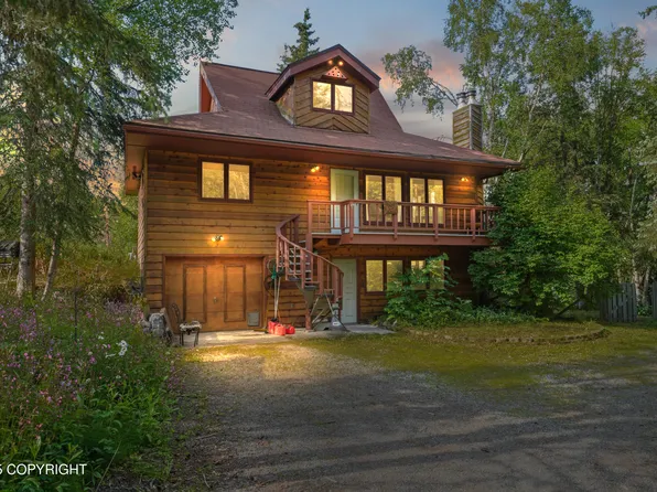 5427 Wild Mountain Dr, Eagle River, AK 99577