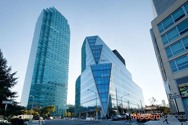 Rented by Modern Spaces | media 33