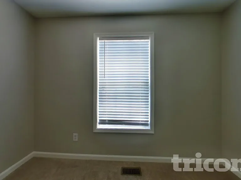 7 Adair Cv — Photo 12