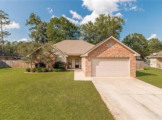 18435 S Brookfield Dr, Ponchatoula, LA 70454