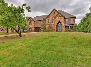 7208 Heritage Oaks Dr, Mansfield, TX 76063