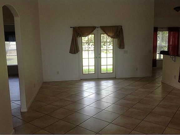 2nd image of 2631 SW Monterrey Ln