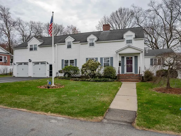 29 Dickerman Street, Nashua, NH 03060