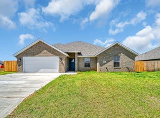 2043 Plan, Laurel Homes Addition, Altus, OK 73521