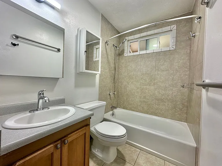 310 Iao Valley Rd — Photo 15