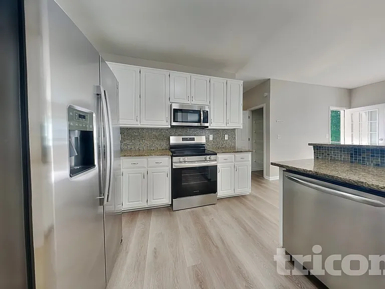120 Canal Pl — Photo 7