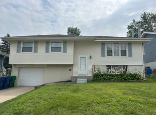 12817 Emiline St, Omaha, NE 68138