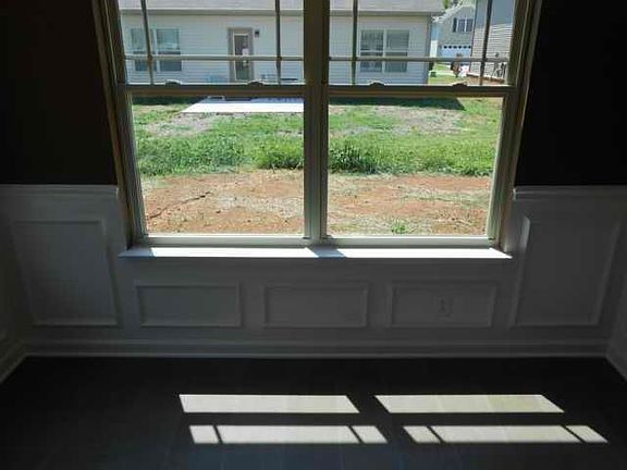 3rd image of 338 Stratford Park Blvd #29