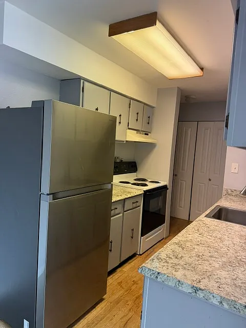 2 bed, 975 sqft, $1,475 — Photo 4