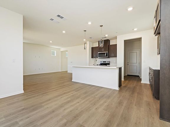 4th image of 30572 Paul Ln