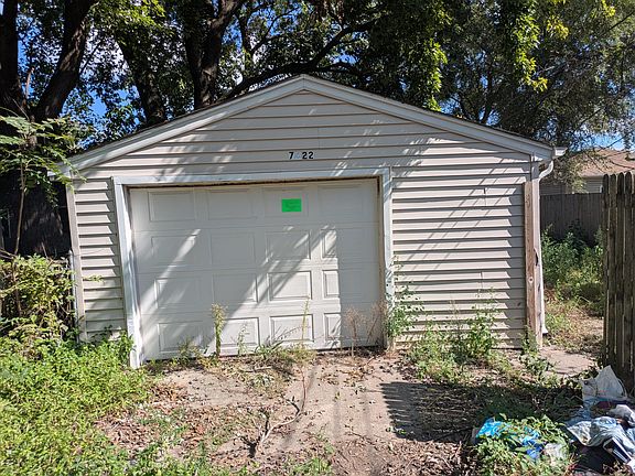 4th image of 7622 Beech Ave