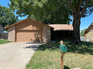 8911 E 92nd Ct S, Tulsa, OK 74133