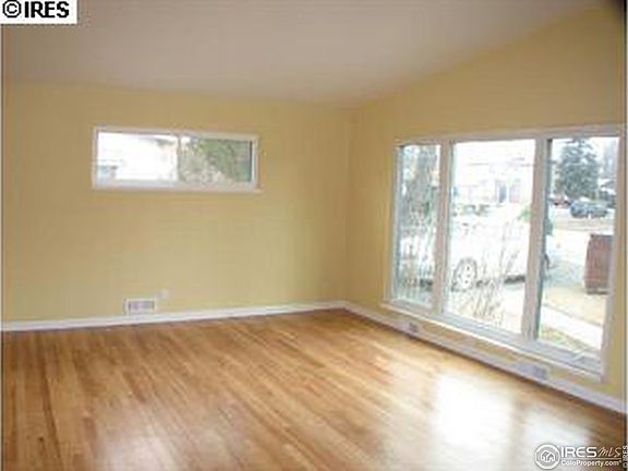 3rd image of 2965 Moorhead Ave