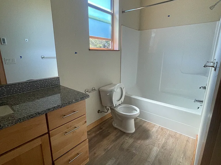 Stella Ln — Photo 12