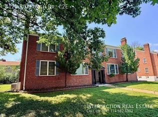 8124 Roxburgh Dr APT 2E, Saint Louis, MO 63105
