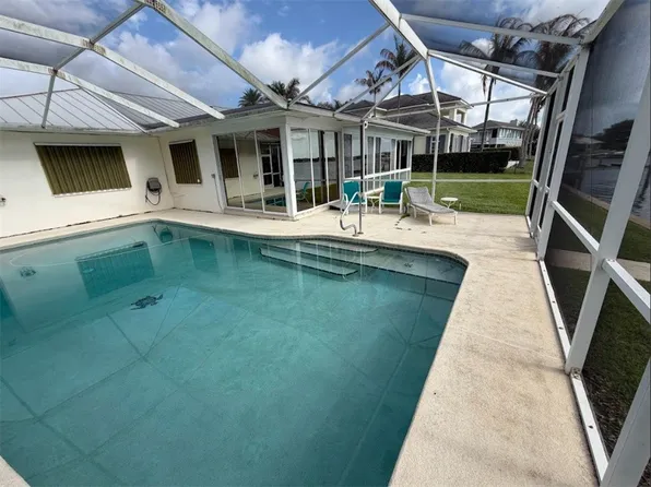 17 Marine Dr, Vero Beach, FL 32960