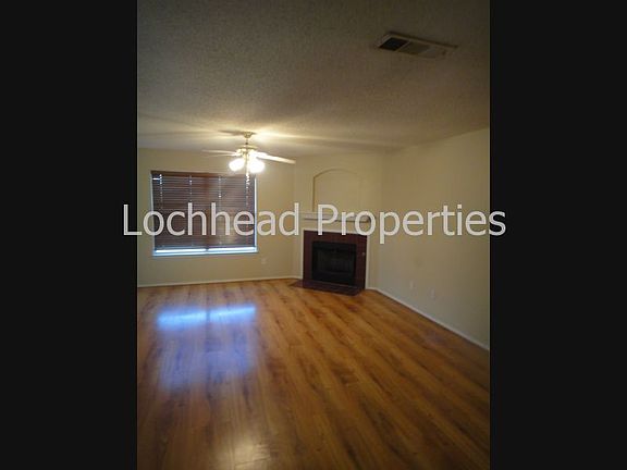 4th image of 4509 Lake Haven Dr