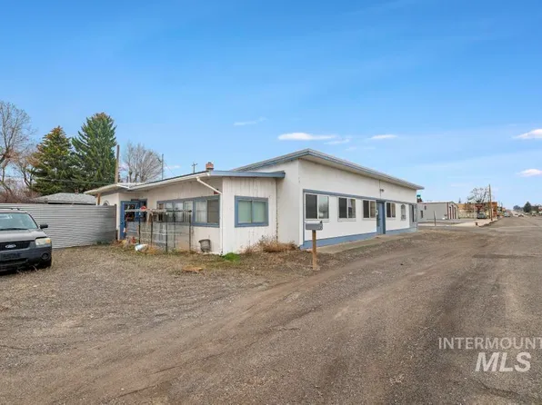 315 Wilson Ave E, Eden, ID 83325