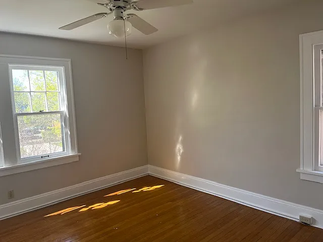 17900 Lakewood Heights Blvd — Photo 9