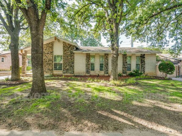 2909 White Oak Ln