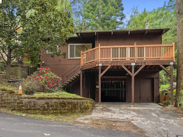 33 Eastwood Ct, Oakland, CA 94611