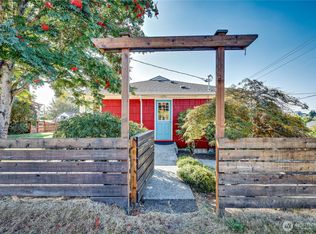 1518 Winfield Ave, Bremerton, WA 98310