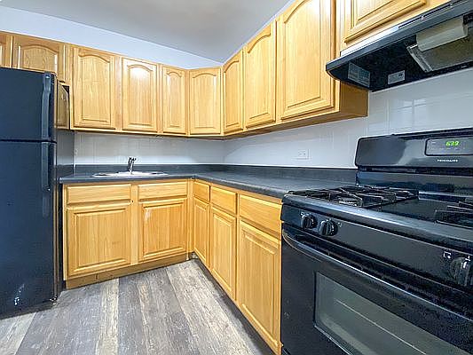 1st image of 65 E 19th St APT 2A
