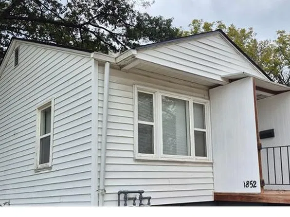 1852 E 78th St #A, Kansas City, MO 64132