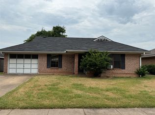 5704 Pampus Ln, Bossier City, LA 71112