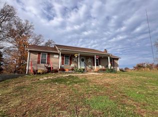 11295 Smiths Grove Rd, Scottsville, KY 42164