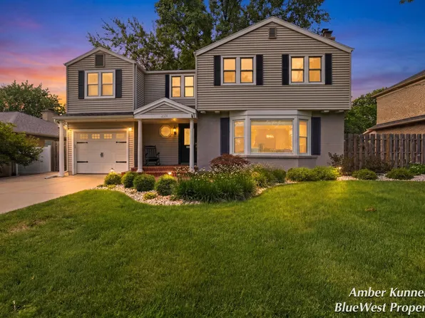 2331 Wilshire Dr SE, East Grand Rapids, MI 49506