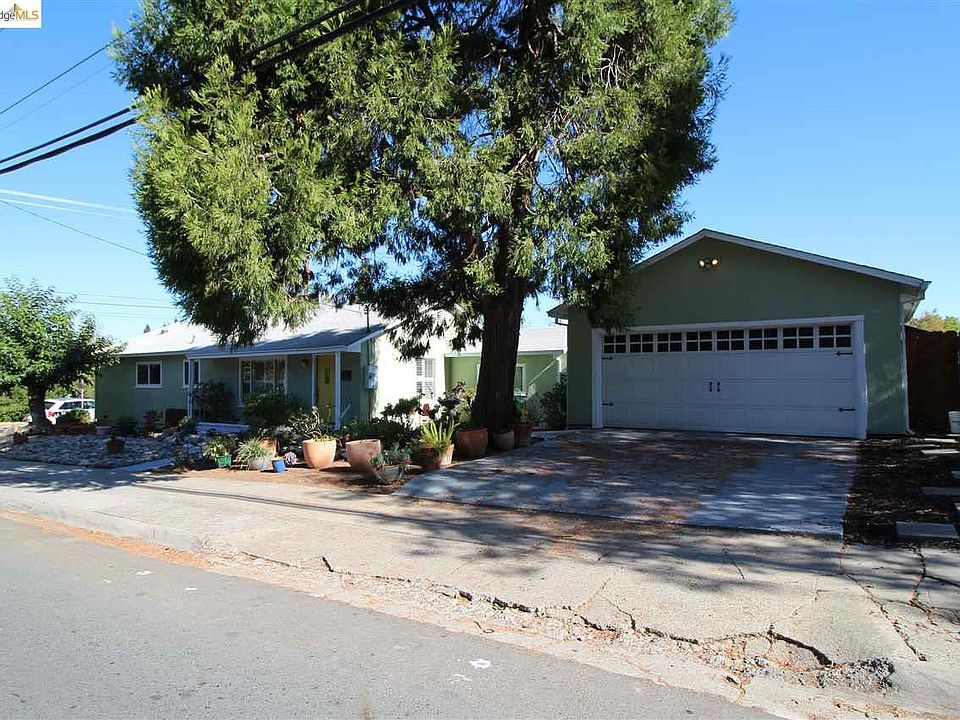 1st image of 191 Vista Way