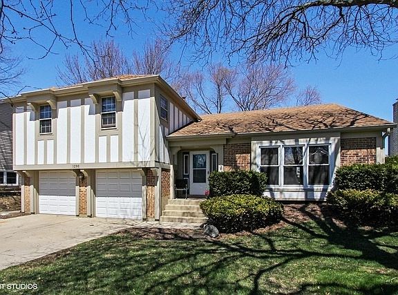 4th image of 1290 Dorchester Ln